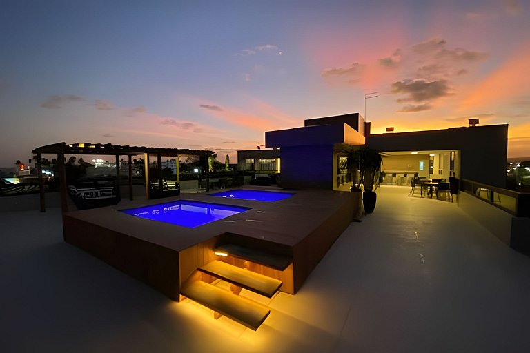 #Luxo frente mar na Vila de porto