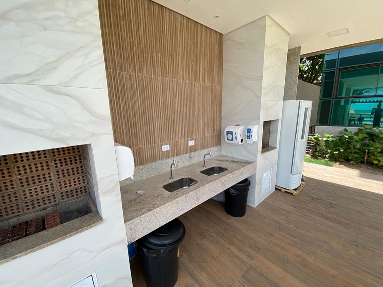 #Apto Luxo Vista para as piscinas naturais centro