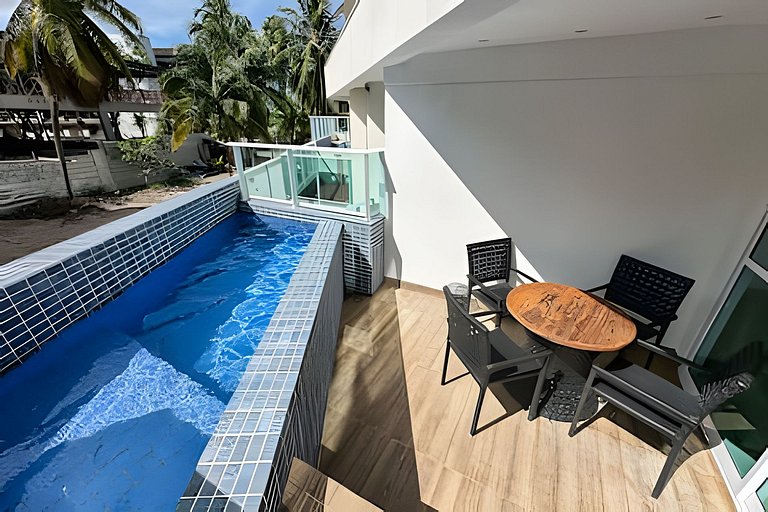 Flat piscina pvt no centro praia
