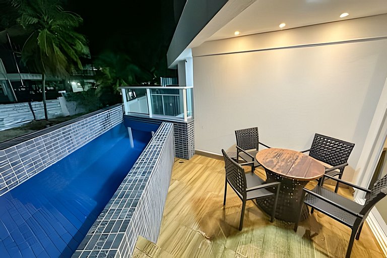 Flat piscina pvt no centro praia